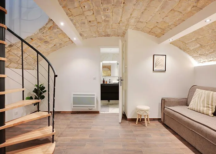 Charming - Ac- 2bd-8p - Port Royal *